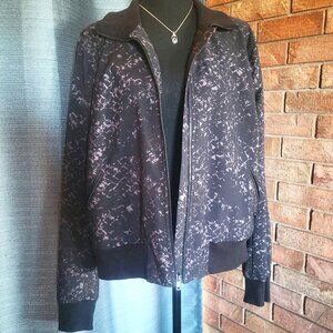 Lane Bryant On-The-Go Bomber Black & Lavendar/Gray Patterned Jacket - Size 18